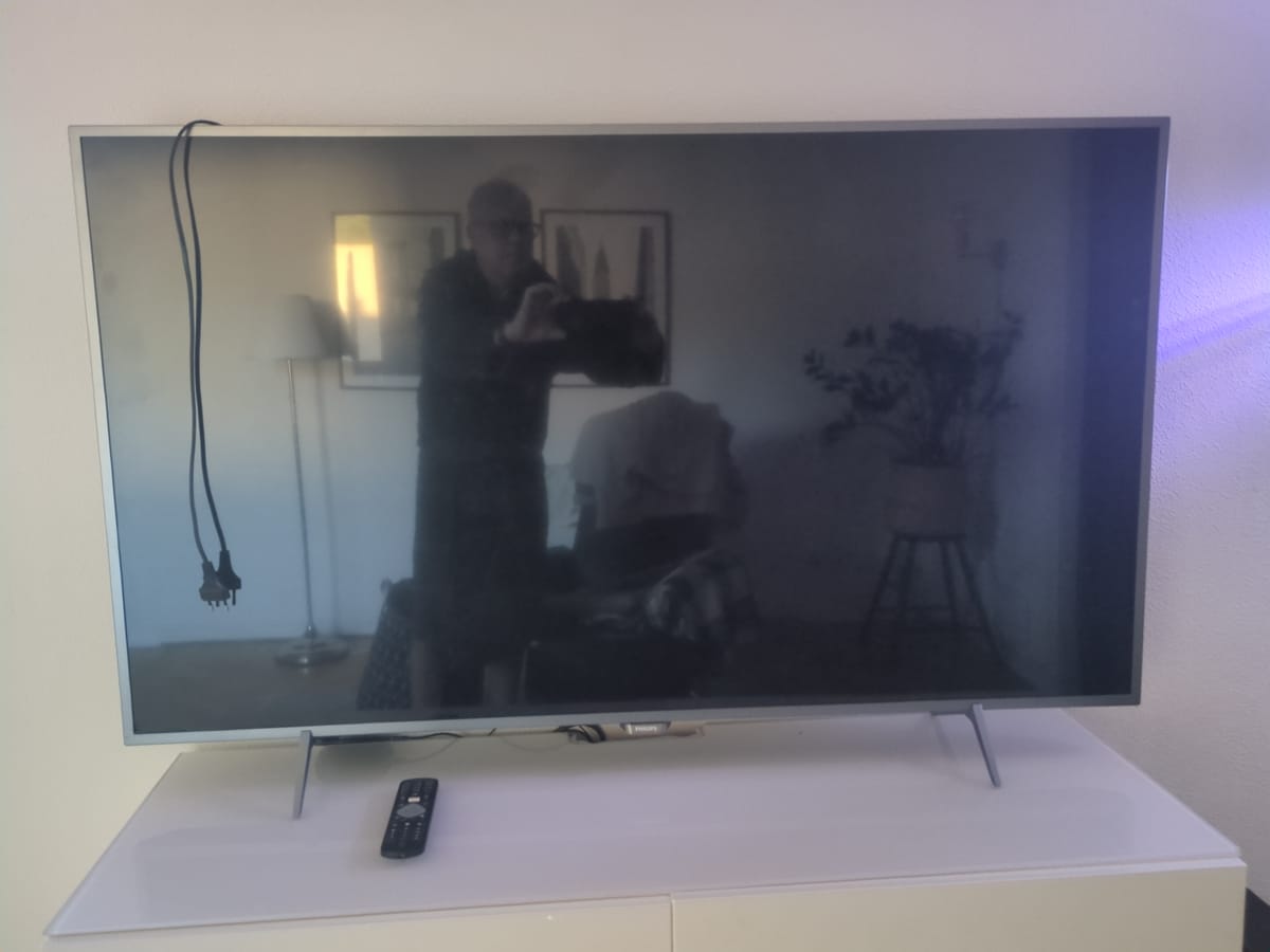 Philips 55," TV med fjärrkontroll