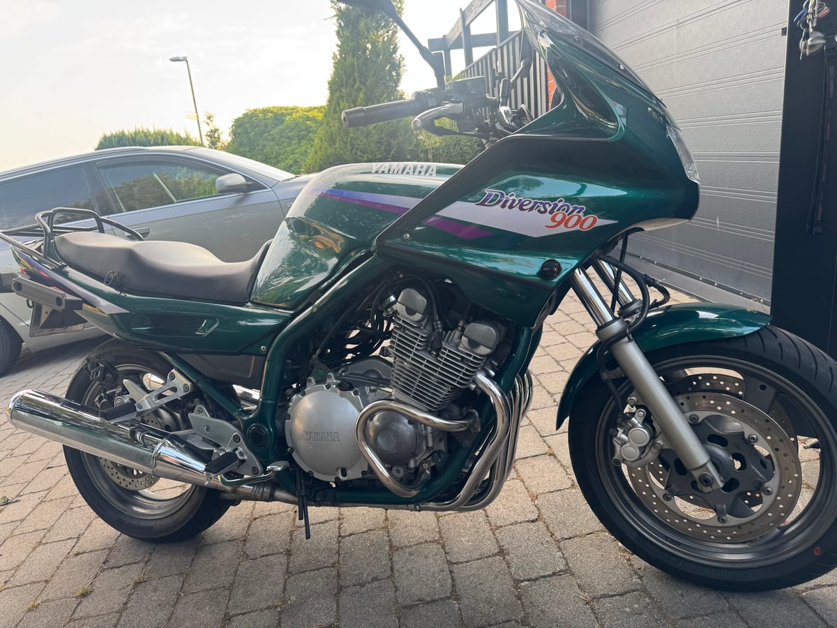 Yamaha XJ900 Diversion