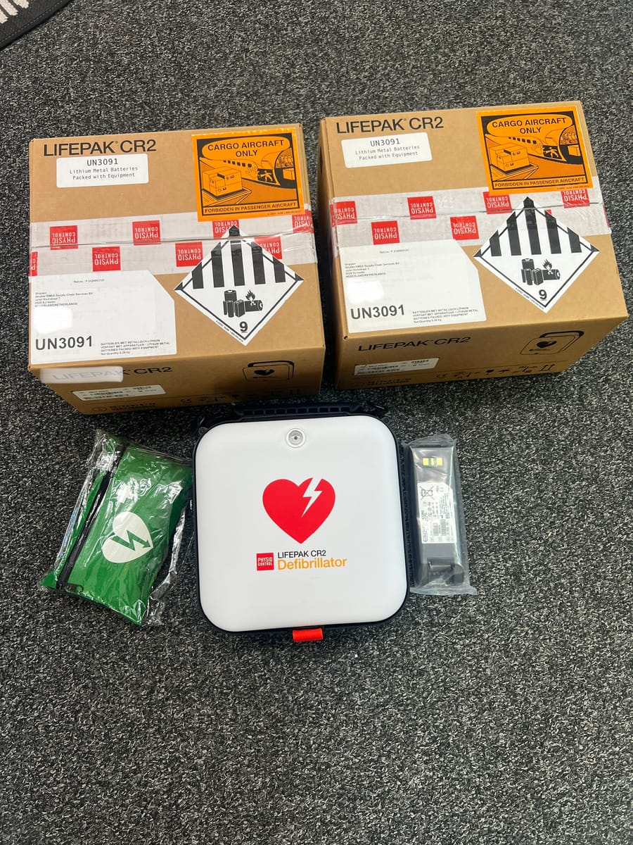 LIFEPAK CR2 hjärtstartare