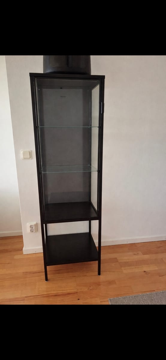 IKEA rudsta vitrinsskåp 